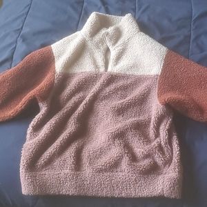 Pullover freeze sweatshirt 💙